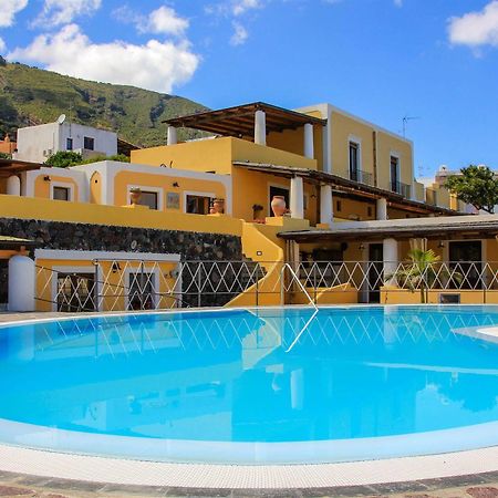 Hotel Arcangelo - Salina ซานตา มาริน่า ซาลินา ภายนอก รูปภาพ