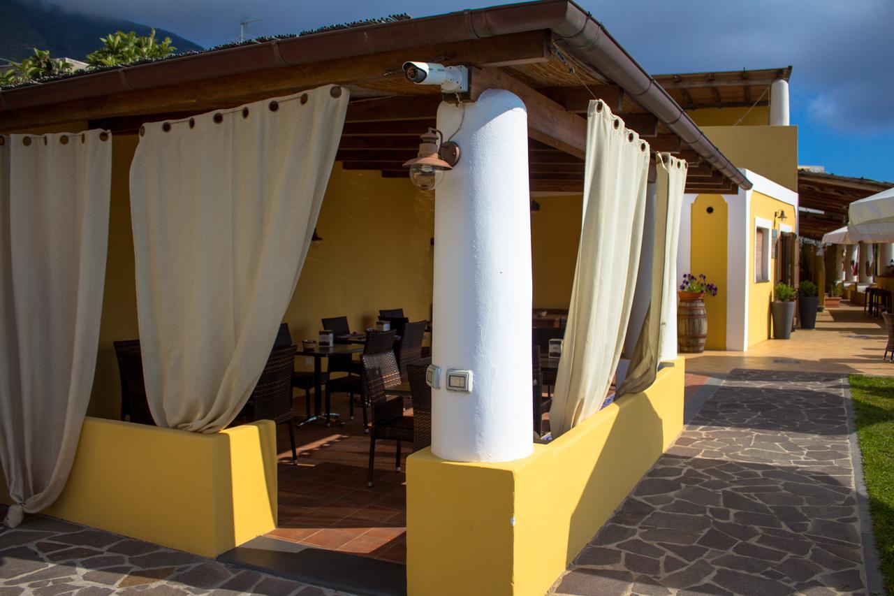 Hotel Arcangelo - Salina ซานตา มาริน่า ซาลินา ภายนอก รูปภาพ