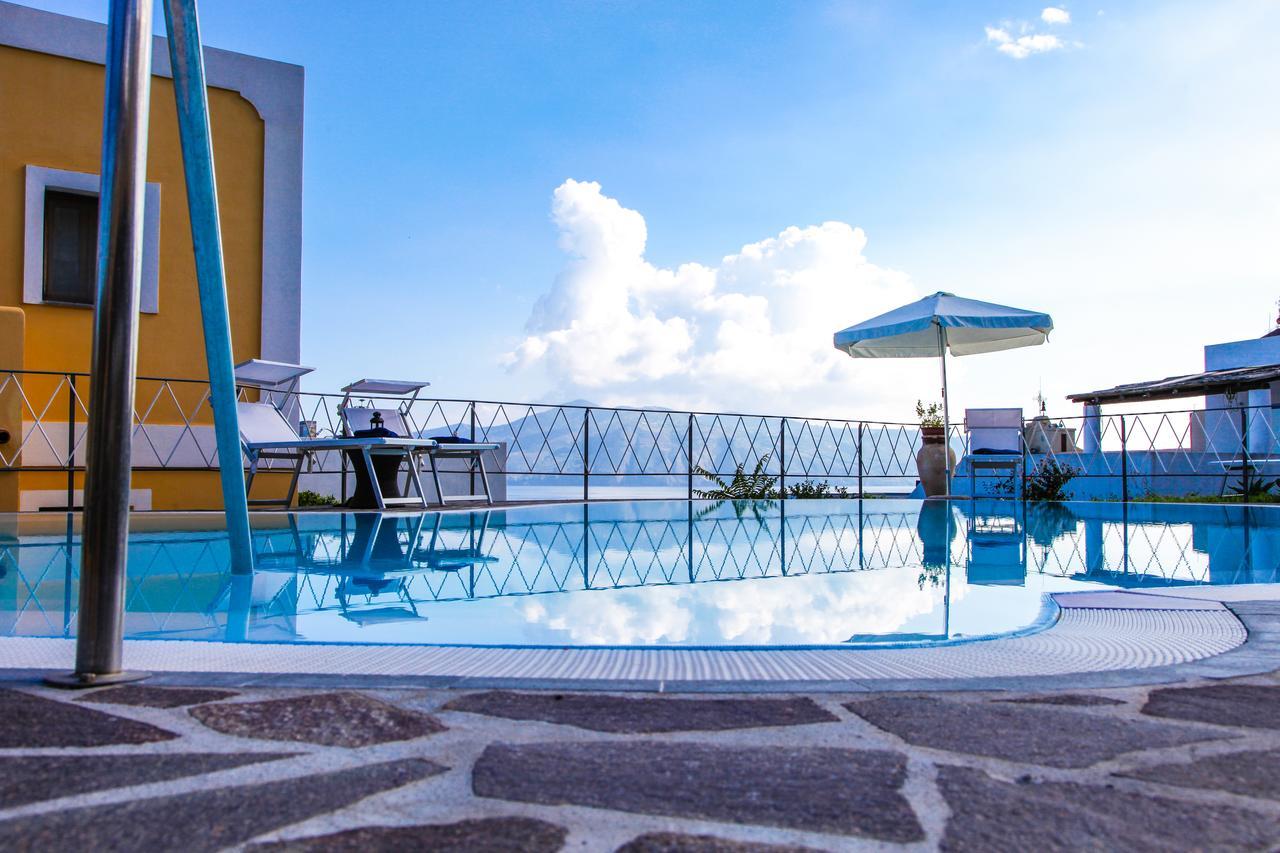 Hotel Arcangelo - Salina ซานตา มาริน่า ซาลินา ภายนอก รูปภาพ